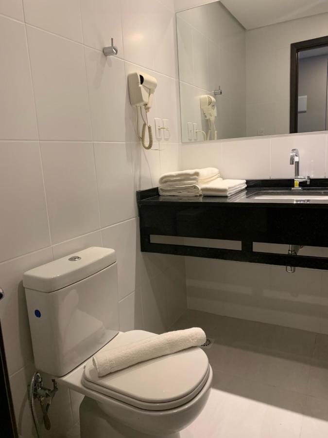 Ramada By Wyndham Manaus Torres Center Hotel Luaran gambar